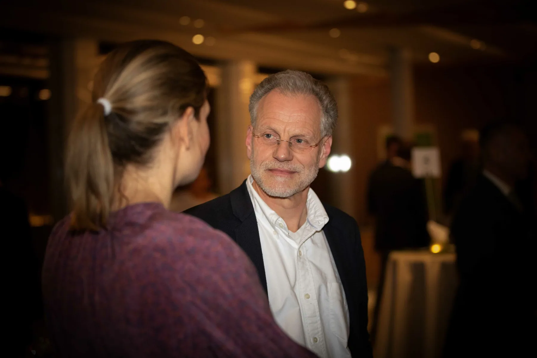 Expertinnen und Experten der RHÖN STIFTUNG im fachlichen Austausch